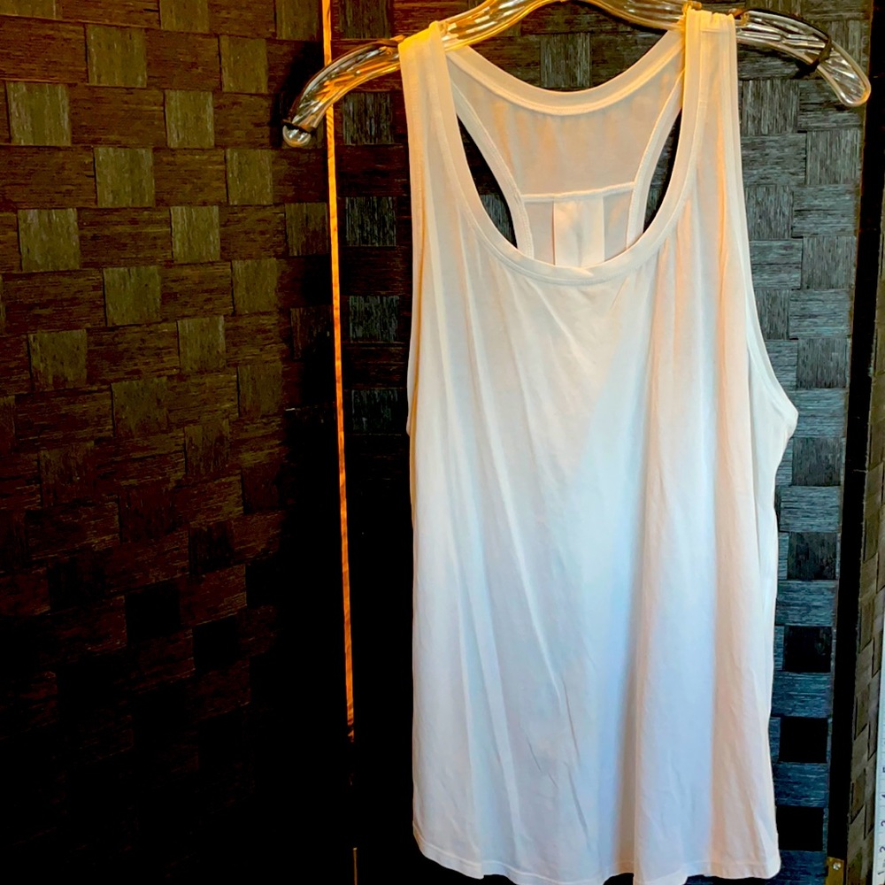 Athlete White Muscle Tank Tee(L)pleated nape,soft.